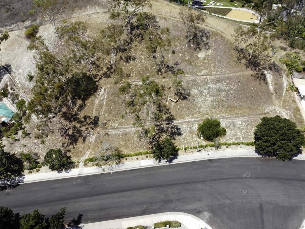 1702 Havenwood Dr - photo 2