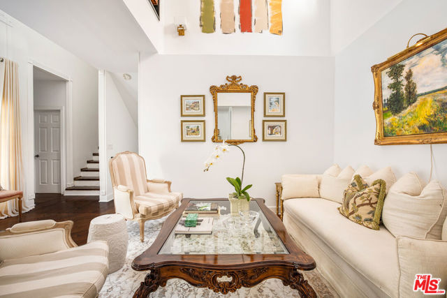 1647 N Beverly Glen Boulevard, Los Angeles CA: https://media.crmls.org/mediaz/5e495b4f-e108-49e3-a8f0-93bd77c8d880.jpg