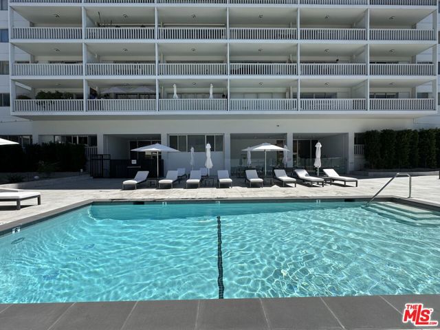 999 DOHENY Drive, 706 photo 11
