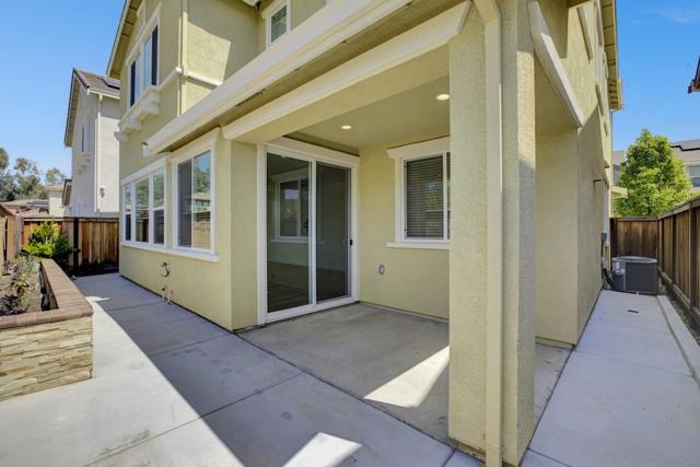 1924 Orfanos Ranch Drive, Brentwood CA: https://media.crmls.org/mediaz/5e4a7904-b503-4012-988b-adafe3ba9917.jpg
