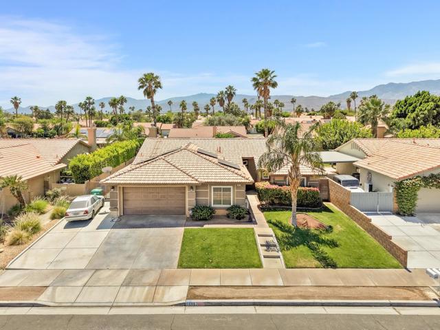 69867 Kent Place, Cathedral City CA: https://media.crmls.org/mediaz/5e4be7fd-2ba4-47a3-ae25-244d20a9ca75.jpg