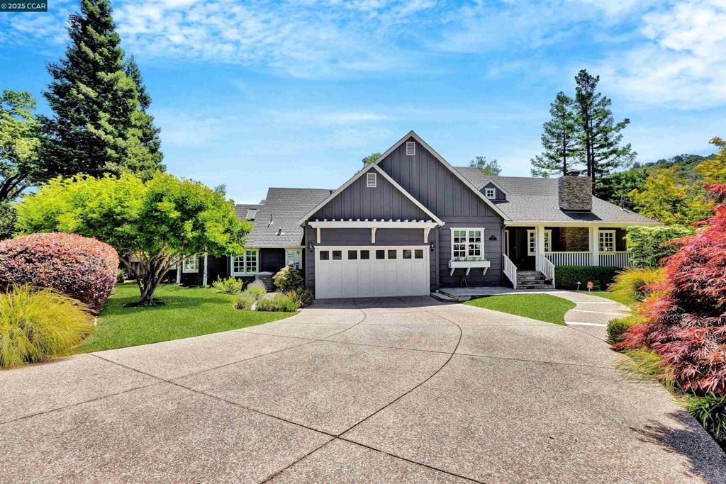772 John Way