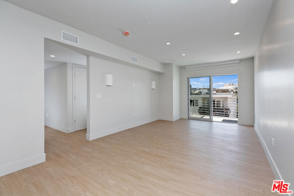 MLS #26865711 image #3