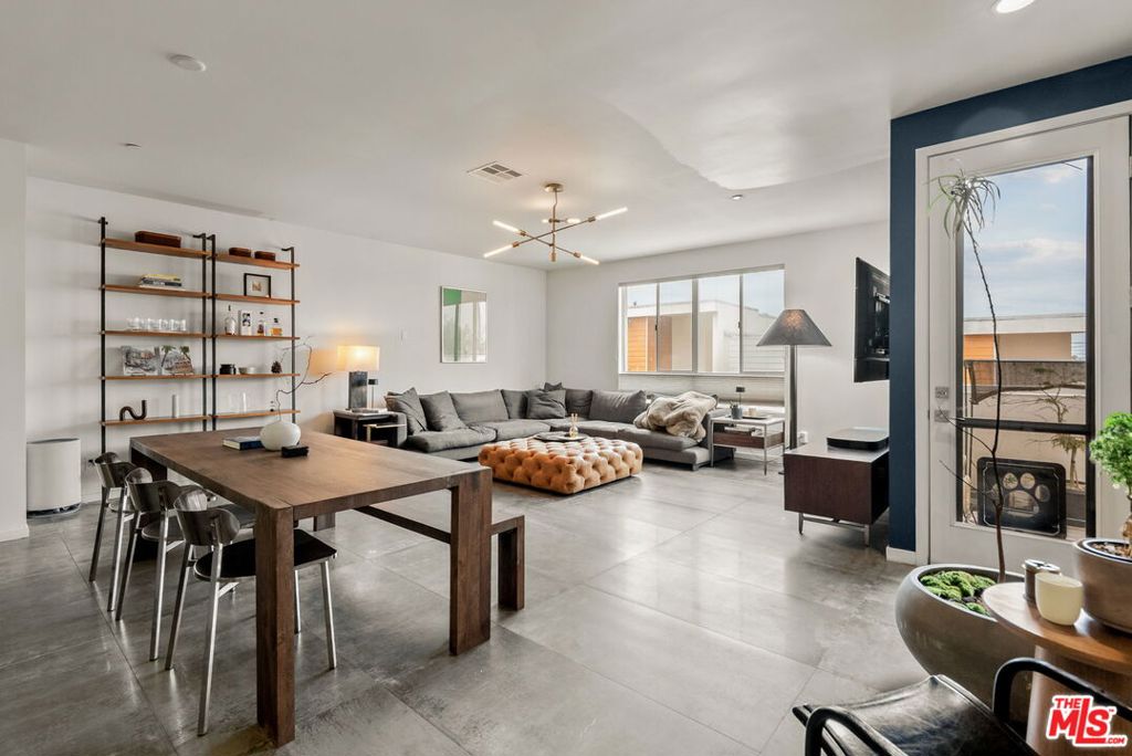 MLS #25619677 image #6