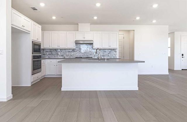 3088 Benetti Street, Lathrop CA: https://media.crmls.org/mediaz/5e4f8671-aee9-42e3-9fb4-e5afdd58accb.jpg