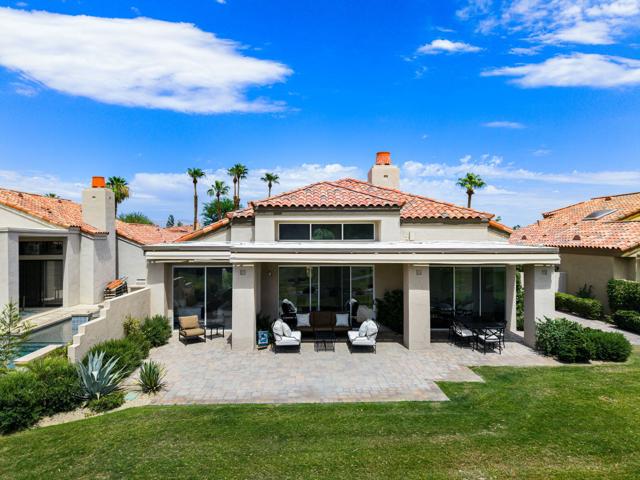 56765 Merion, La Quinta CA: https://media.crmls.org/mediaz/5e4fa9c5-5a57-4b60-8c2e-69717102b943.jpg