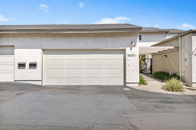 5637 Lake Murray Blvd, La Mesa CA: https://media.crmls.org/mediaz/5e4fb2ac-81ad-4a0c-bb46-f9d0c9855d5e.jpg
