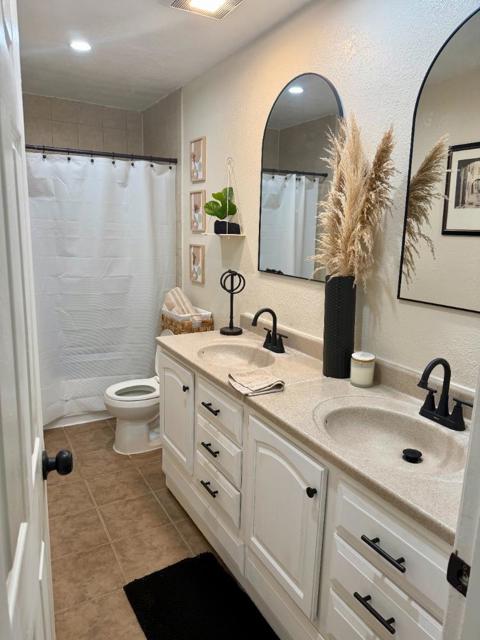 5816 Embee Drive, San Jose CA: https://media.crmls.org/mediaz/5e505534-7083-4a65-9681-a7ea74baaf0d.jpg