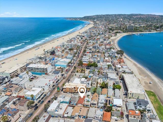 814 16 Pismo Ct., San Diego CA: https://media.crmls.org/mediaz/5e51c64b-8f28-4d12-9833-b6717b9867e0.jpg
