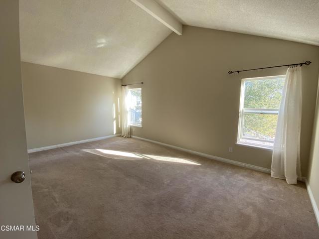 3432 Radcliffe Road, Thousand Oaks CA: https://media.crmls.org/mediaz/5e51e20c-3e88-4c34-8cdc-6bb365b95dd5.jpg