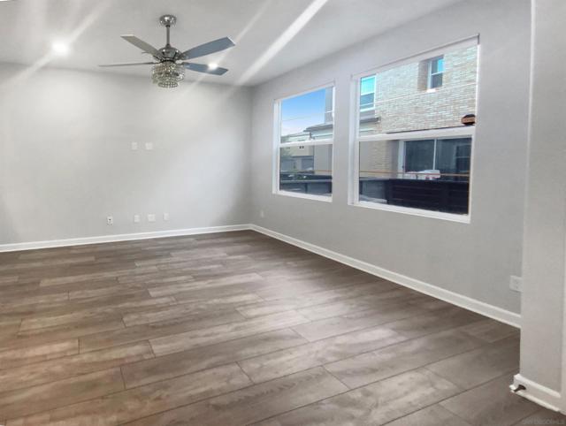 1206 Sunrise Vw, San Marcos CA: https://media.crmls.org/mediaz/5e51ec2f-d711-4f89-9e51-f1d954af07cd.jpg