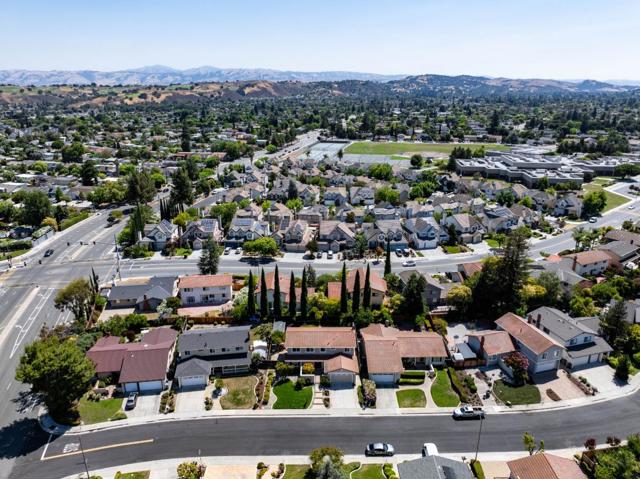 6510 Springpath Lane, San Jose CA: https://media.crmls.org/mediaz/5e531ad5-09b6-40c5-91c3-514df1e70595.jpg