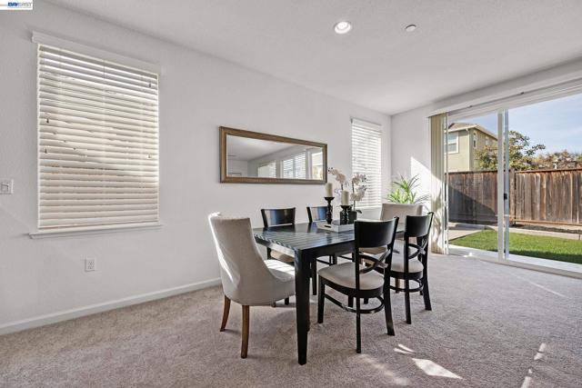 Image 14 of 34 For 8219 Brookhaven Cir