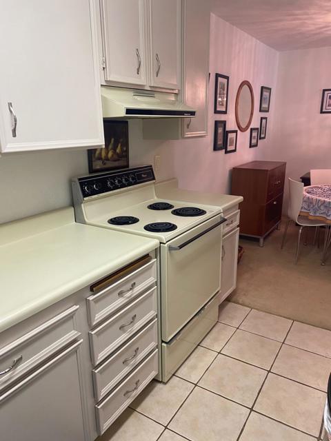 2820 N Arcadia Court #111, Palm Springs, CA 92262