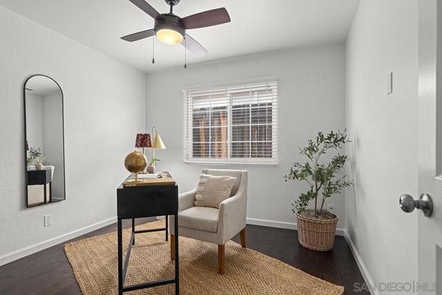 11394 Pegasus Ave, San Diego CA: https://media.crmls.org/mediaz/5e55b86a-ef6c-47e3-96fb-1e37cd6df727.jpg