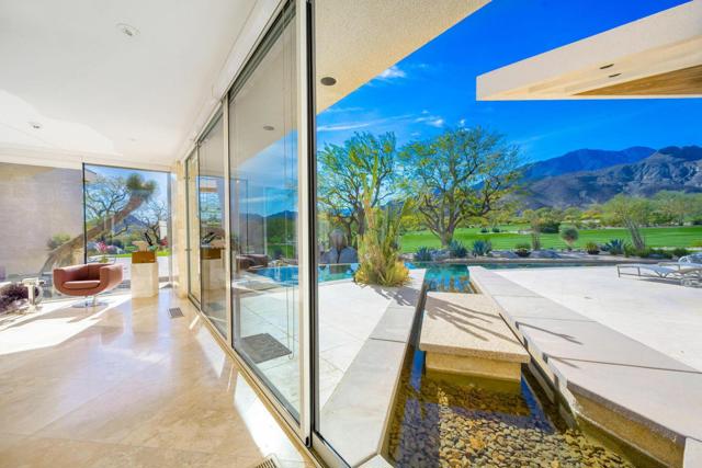 79095 Tom Fazio N Lane, La Quinta CA: https://media.crmls.org/mediaz/5e55d8fc-716c-48ec-b307-d45938229eb8.jpg