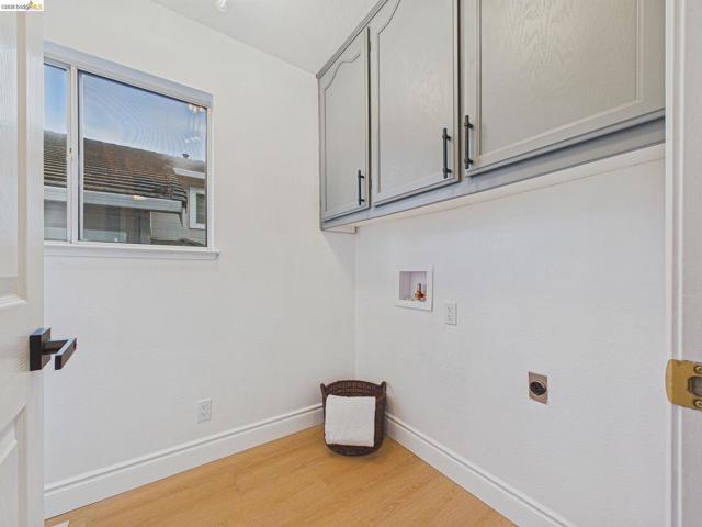 Image 44 of 60 For 2392 Austin Ct