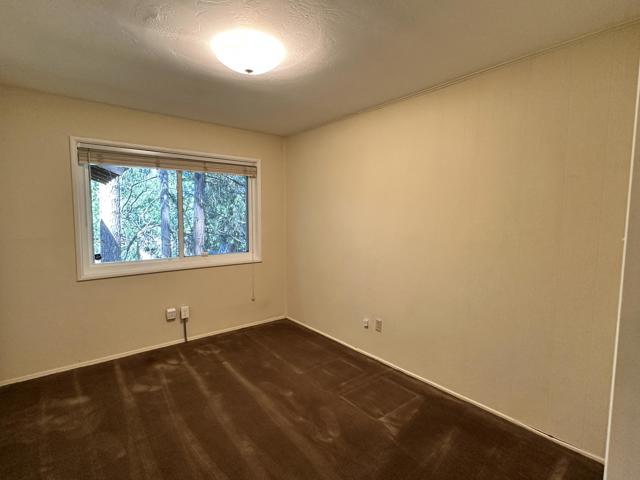 52080 Acorn, Idyllwild CA: https://media.crmls.org/mediaz/5e58aeb9-d71f-4413-9727-53b47c42f254.jpg