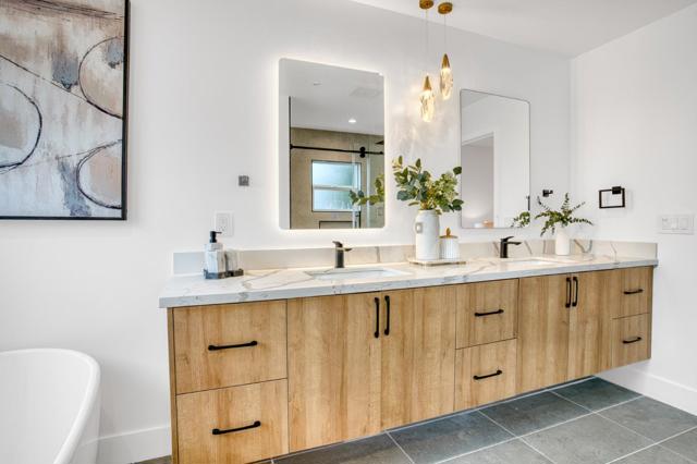 236 Ryder Street, San Mateo CA: https://media.crmls.org/mediaz/5e58e120-3b40-4e43-a2fb-8dbcb009cba7.jpg