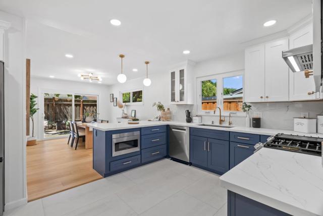 1539 Crespi Drive, San Jose CA: https://media.crmls.org/mediaz/5e5a55f2-1677-4713-8b1e-1ca72b7dcebd.jpg