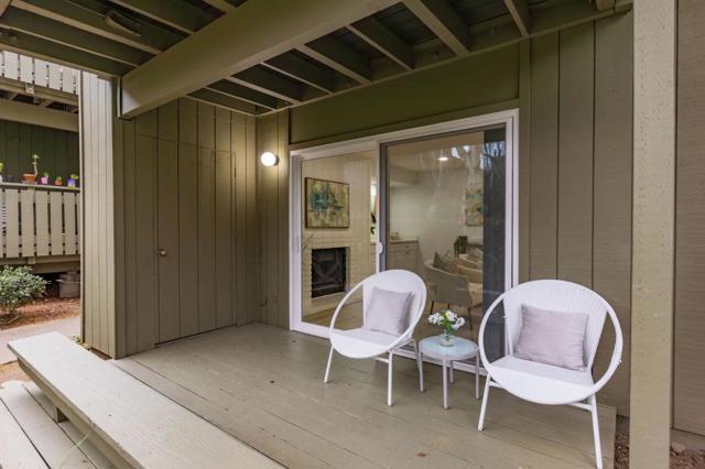 50 E Middlefield Road, Mountain View CA: https://media.crmls.org/mediaz/5e5a7385-eb16-4b77-9569-a3ea1c19e8dc.jpg