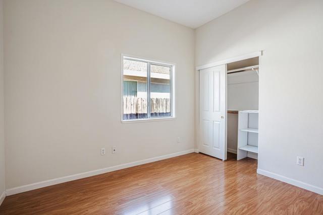 9712 Bovill Drive, Elk Grove CA: https://media.crmls.org/mediaz/5e5ac3f3-d987-424d-85f8-0d3b6f4849f5.jpg