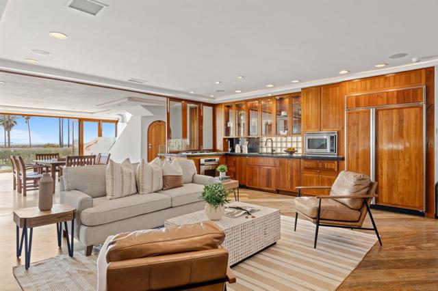 Image 2 of 52 For 2617 Ocean Front Walk