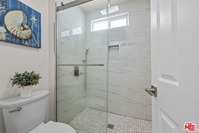 13 Pepper Court, Inglewood CA: https://media.crmls.org/mediaz/5e5d9710-d26c-43a9-9b68-1c7826f00abf.jpg