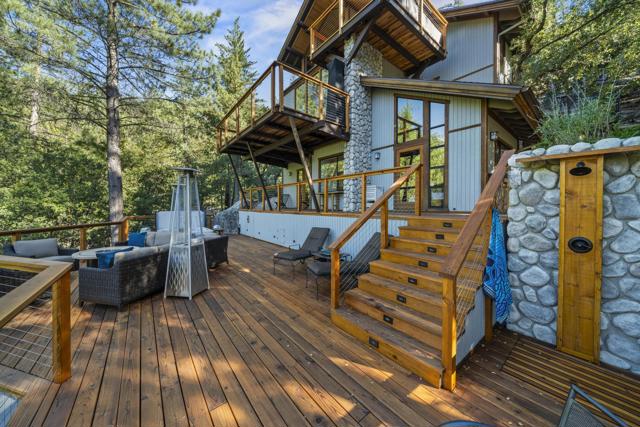 54789 Wildwood Drive, Idyllwild CA: https://media.crmls.org/mediaz/5e5db690-3782-4aaa-bb7c-99528af326f8.jpg