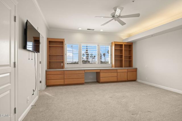 3097 Bayshore Avenue, Ventura CA: https://media.crmls.org/mediaz/5e5dd289-a26f-4507-a2c3-2a32de22dfd7.jpg