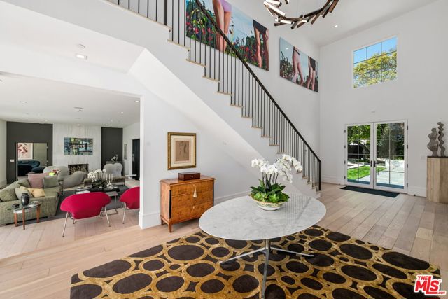 Drew Fenton | 10472 Revuelta Way Los Angeles CA | MLS: 7135109