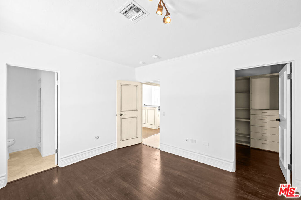 MLS #26854215 image #21