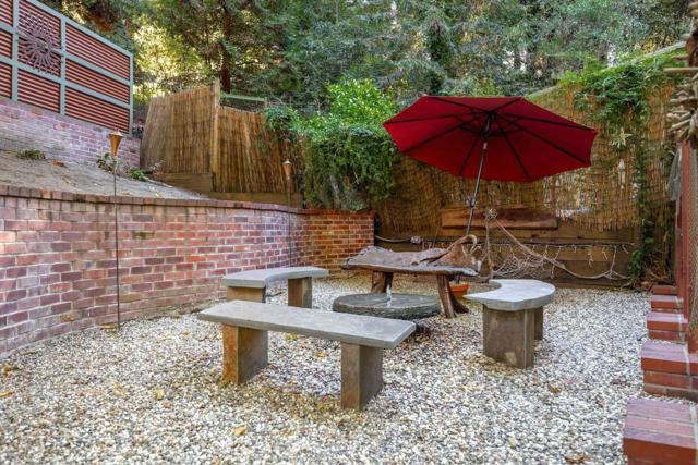 744 Cathedral Drive, Aptos CA: https://media.crmls.org/mediaz/5e5ef9c2-52c0-4beb-a372-8b1674e08c4b.jpg