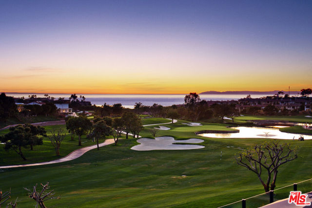 28 Saint Kitts, Dana Point CA: https://media.crmls.org/mediaz/5e5f09a9-42d4-465f-a53b-93c084959c8c.jpg