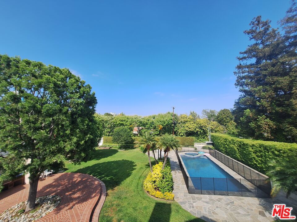 710 N Alta Drive