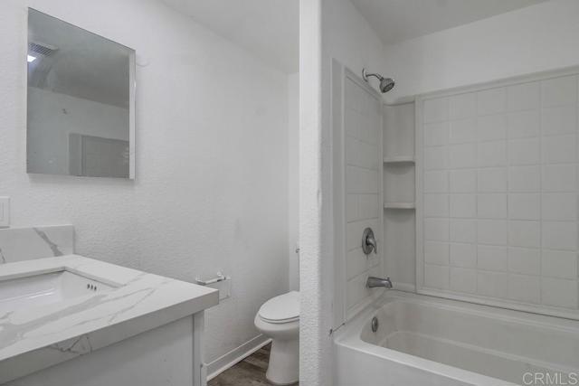 Image 13 of 35 For 734 Grand Avenue