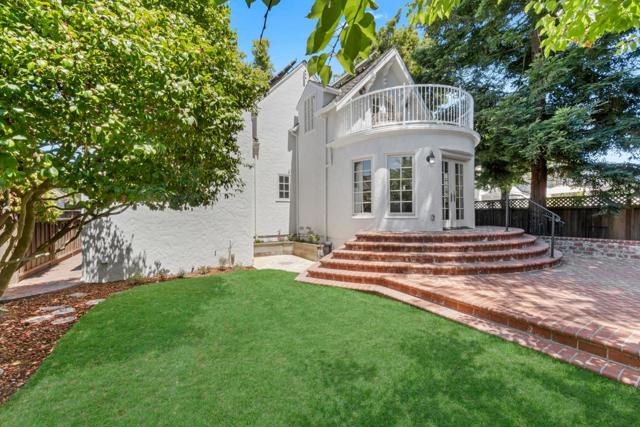 729 Concord Way, Burlingame CA: https://media.crmls.org/mediaz/5e61871c-bc38-4b31-8565-e4da00a40e40.jpg