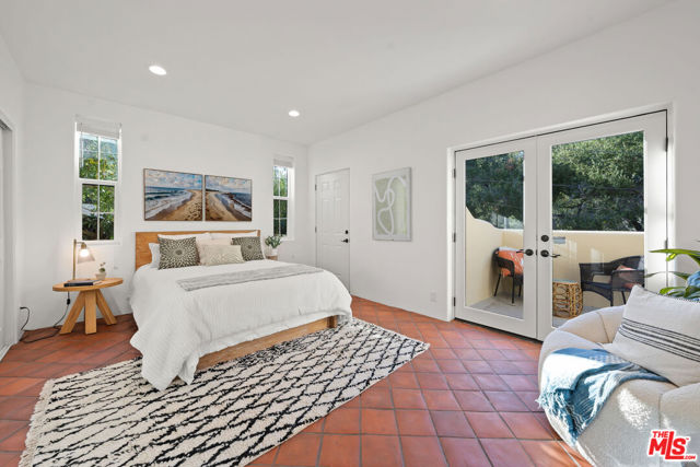 Drew Fenton | 25648 Timpangos Drive Calabasas CA | MLS: 7491855