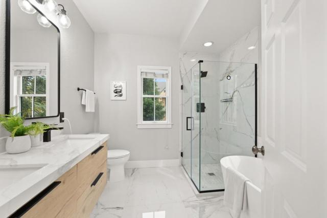 32 Loma Vista Lane, Belmont CA: https://media.crmls.org/mediaz/5e65cce5-041b-415e-a1f0-2884e84474d8.jpg