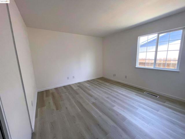 2723 E Tregallas Rd, Antioch CA: https://media.crmls.org/mediaz/5e65f672-6e36-499c-954e-8abca7a7e0fb.jpg