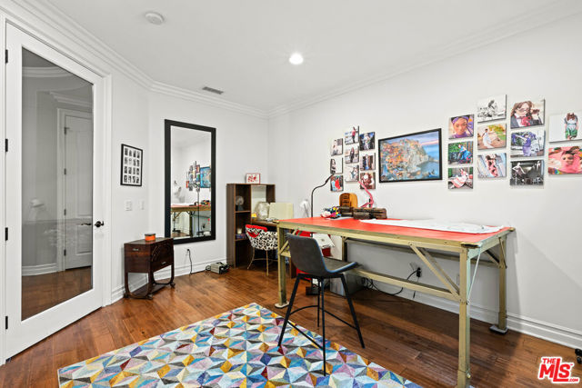 5105 Via El Cerro, Newbury Park CA: https://media.crmls.org/mediaz/5e65fe82-2db8-4dad-9e37-019d49c41da0.jpg