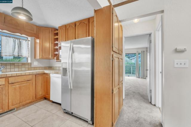 116 Falmouth Ct, Aptos CA: https://media.crmls.org/mediaz/5e661ac1-718d-4df2-b800-11c1e504ce12.jpg