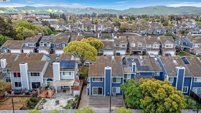 117 Pelican Loop, Pittsburg CA: https://media.crmls.org/mediaz/5e6711d6-a401-4a91-bac9-49dab3b910af.jpg