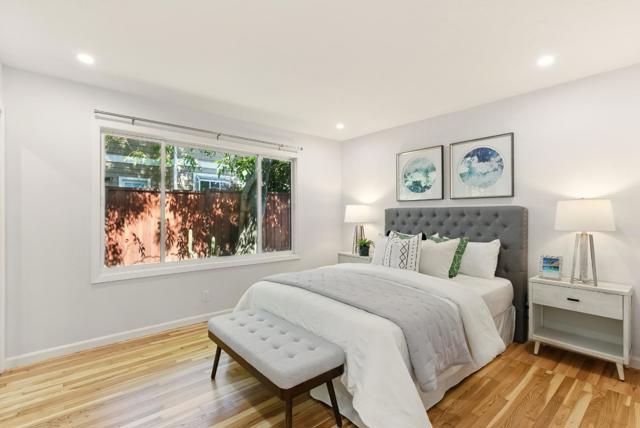 3996 Jefferson Avenue, Redwood City CA: https://media.crmls.org/mediaz/5e674cf7-7e83-4be1-a3b4-70c5e7b18796.jpg