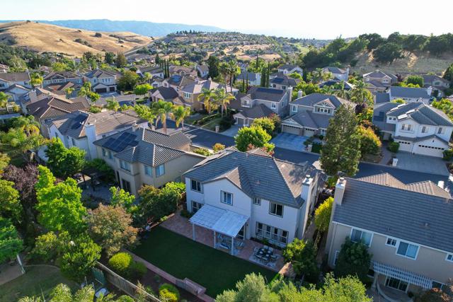 5828 Newgate Court, San Jose CA: https://media.crmls.org/mediaz/5e6849f4-6565-466b-a9c1-1e6ec8bf9924.jpg