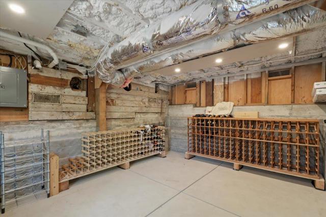 734 Oregon Avenue, San Mateo CA: https://media.crmls.org/mediaz/5e68efbc-037b-472f-af09-eb648da765da.jpg