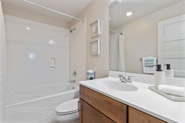 1310 Thistle Place, Milpitas CA: https://media.crmls.org/mediaz/5e6a0fae-3298-489b-94b8-8456ec4894c5.jpg