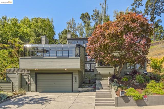 737 Woodhaven Rd, Berkeley CA: https://media.crmls.org/mediaz/5e6b9439-24c9-4cf4-a093-b7d0fc58cac5.jpg