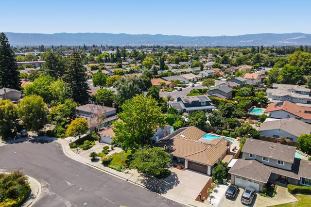 2688 Gamblin Drive, Santa Clara CA: https://media.crmls.org/mediaz/5e6d45d2-f530-48dd-9cc6-e2796c01277b.jpg