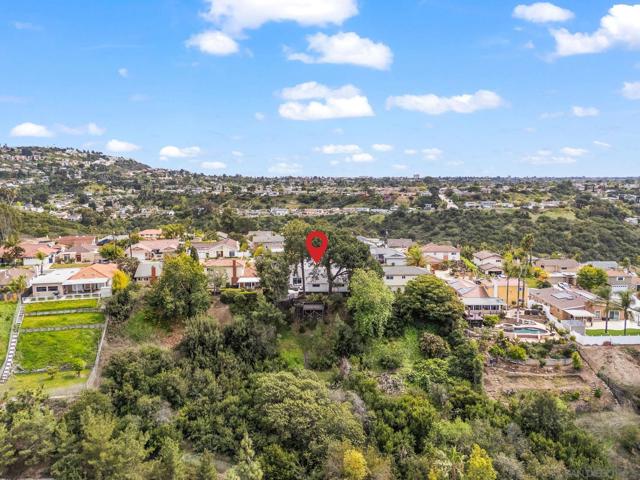 5632 Lone Star Drive, San Diego CA: https://media.crmls.org/mediaz/5e6dc873-477a-4895-a917-590de1064b3a.jpg